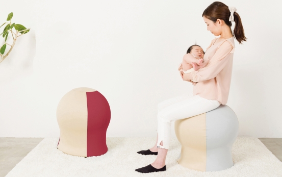 赤ちゃんの寝かしつけを楽にするイス 35chair(サンゴチェア)のイメージ画像